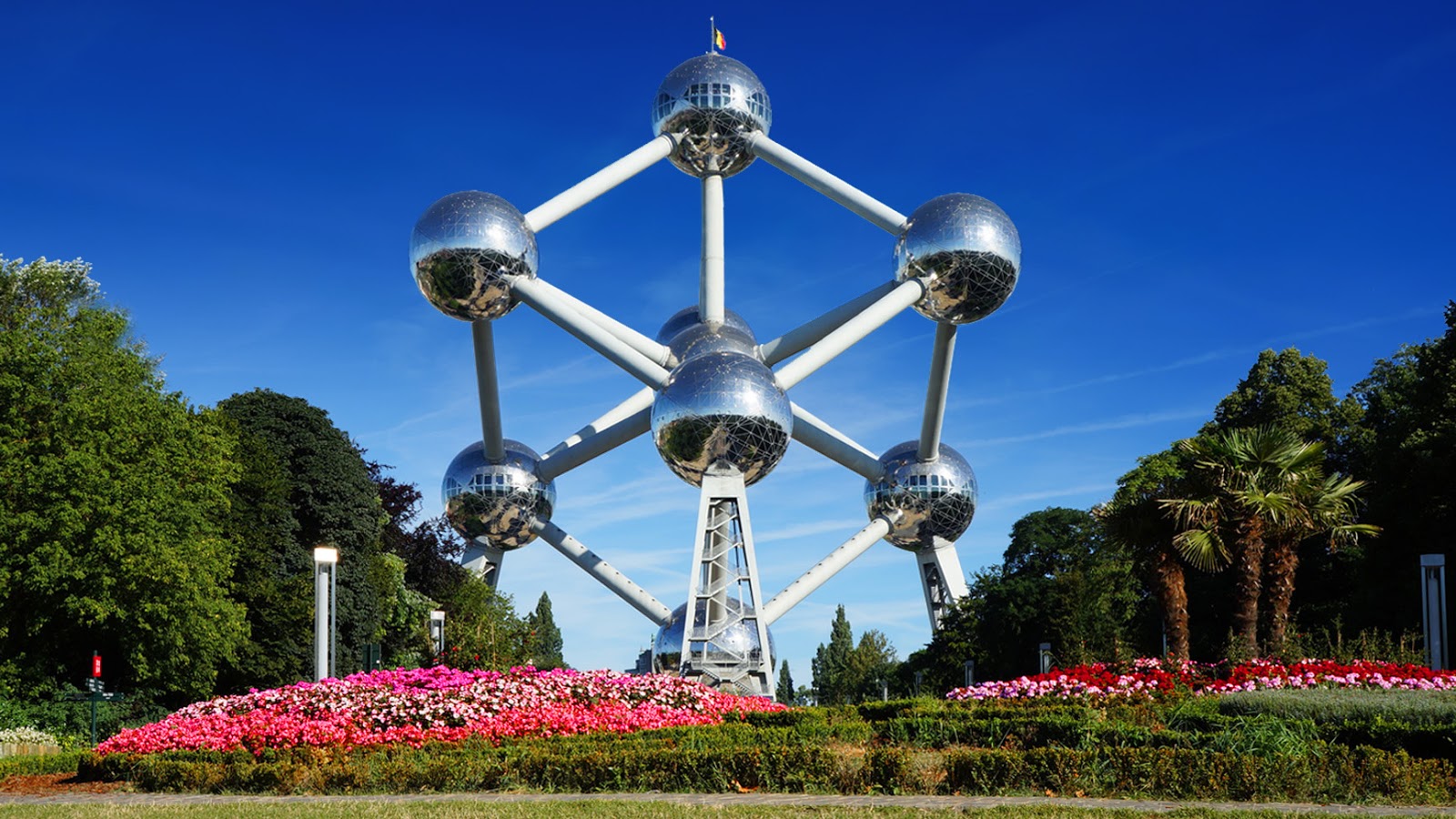 Mô hình phân tử Atomium